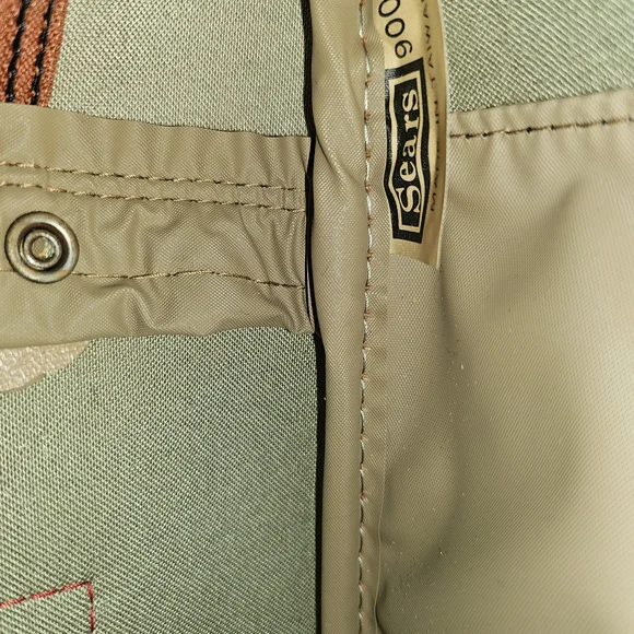 SEARS Vintage 1980's Tan Overnight Travel Bag OS Nmbr 9005 Original Keys - Picture 10 of 10